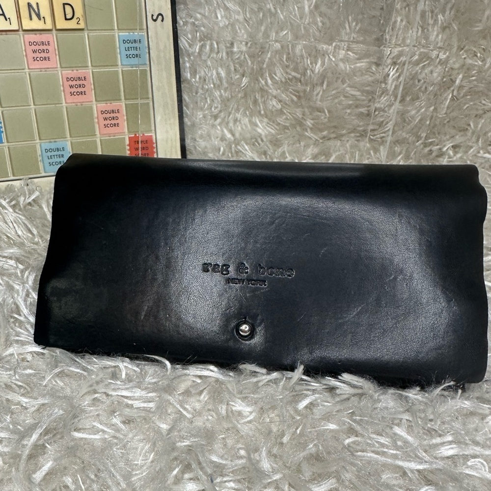 Rag and Bone Hard Sunglass Case Black